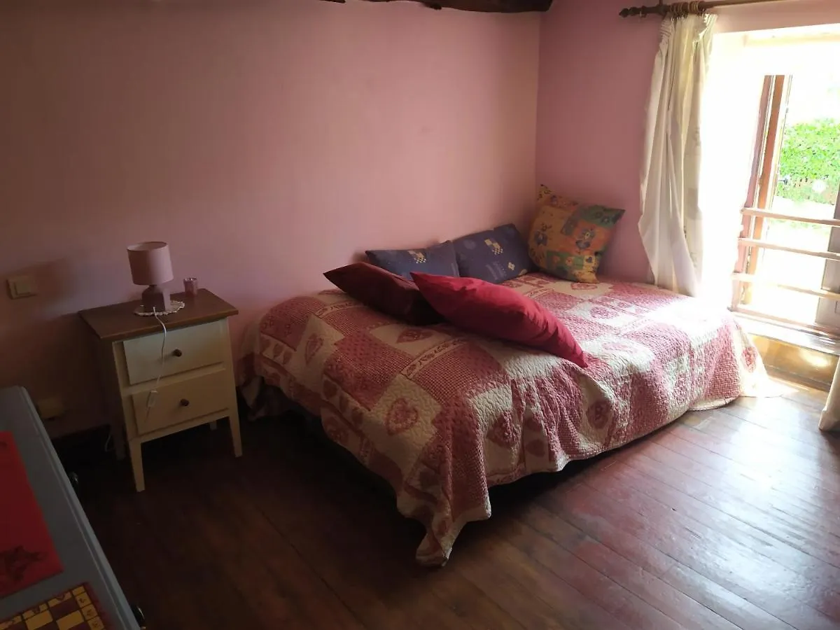 Homestay Maison En Granit Bleue Lanhelin France