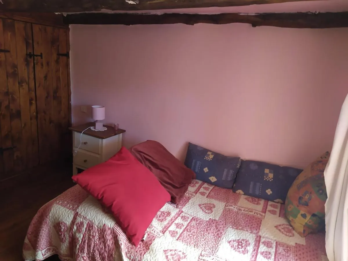 Homestay Maison En Granit Bleue Lanhelin